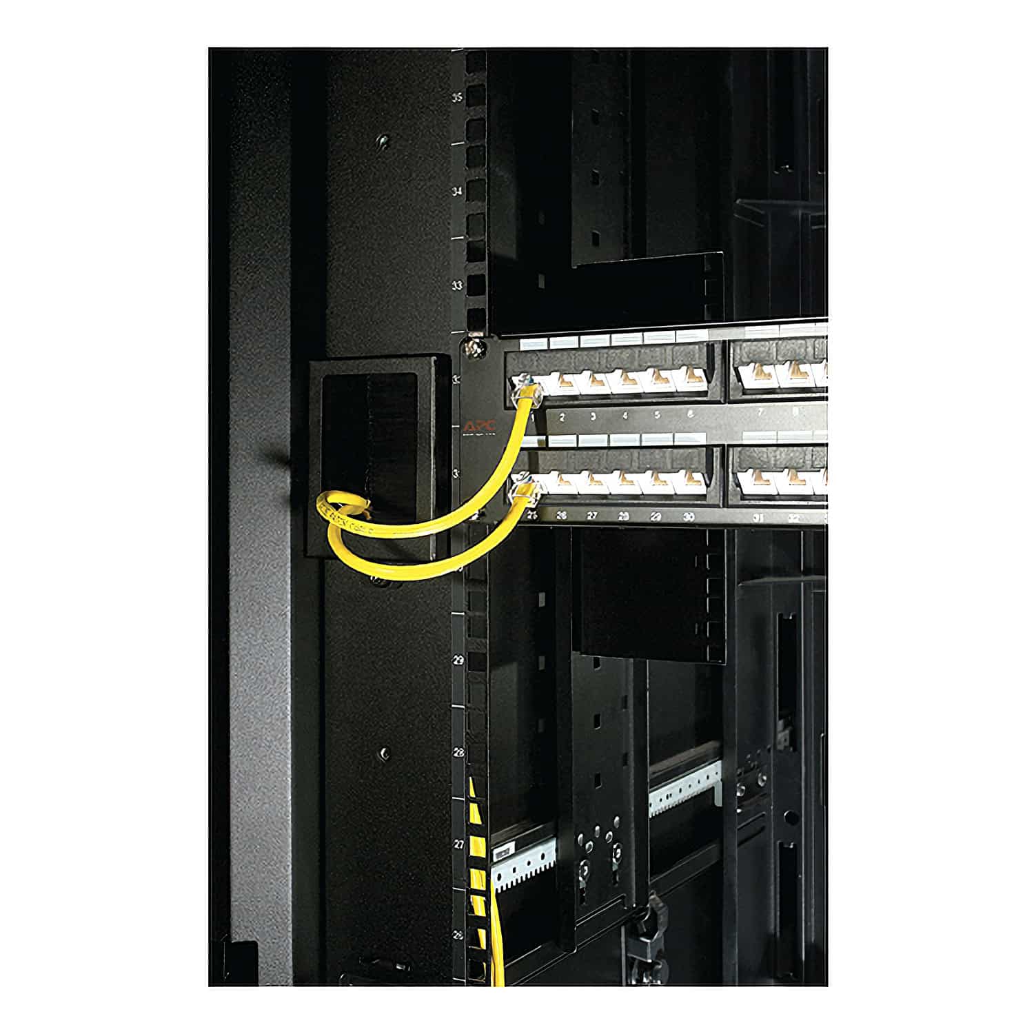APC Montagerailborstelstrips, NetShelter SX, 750 mm breed (AR3x5x) - Afbeelding 5