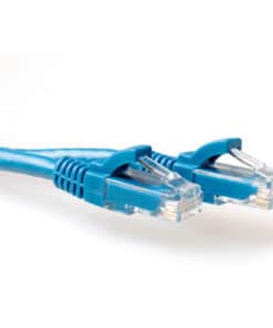 ACT Blauwe 1,5 meter U/UTP CAT6A patchkabel snagless met RJ45 connectoren