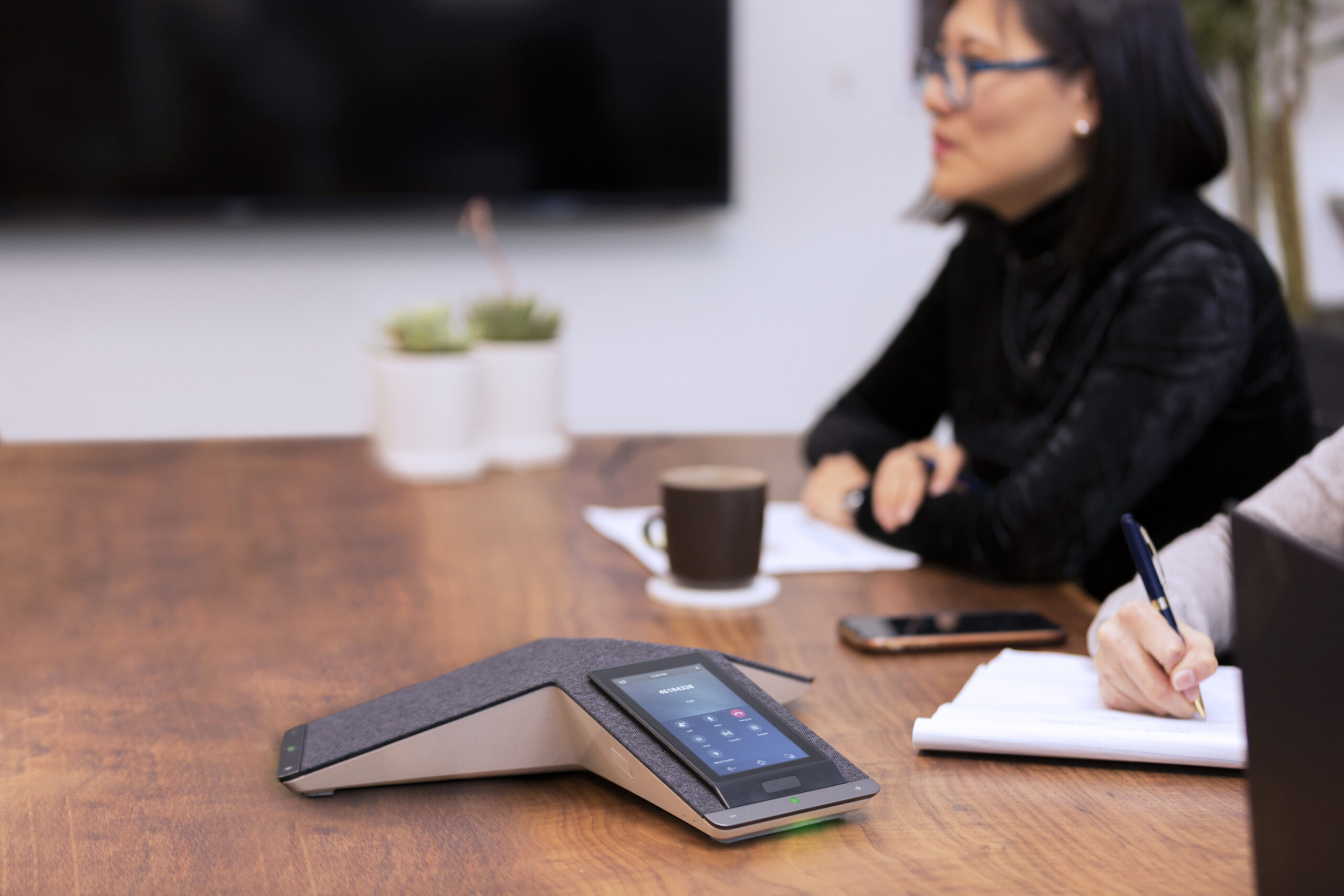 HP Poly Trio C60 IP-conferentietelefoon, volledige radio en PoE-ondersteuning - Afbeelding 3