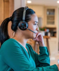 HP Poly Voyager Focus 2 USB-C-C Headset +USB-C/A Adapter - Afbeelding 4