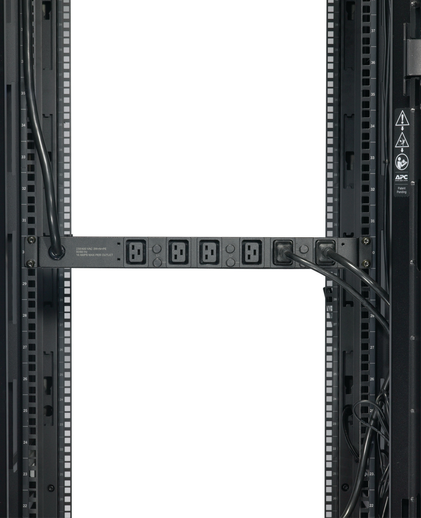 APC Rack PDU, Basic, 1U, 32A, 400V, (6x) C19, IEC 309 32A 3Fase stekker - Afbeelding 2