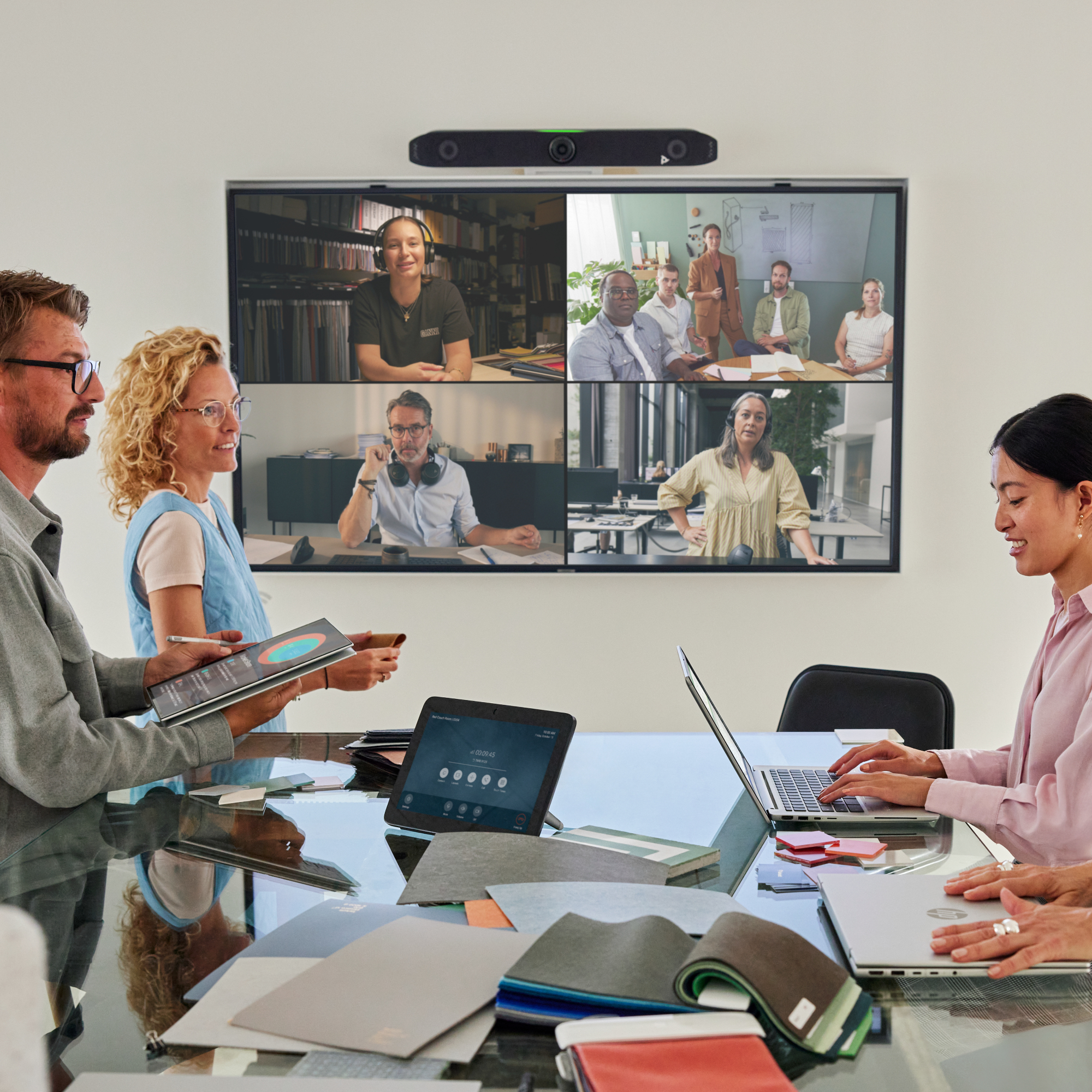 HP Poly Studio X52 All-In-One videobar met TC10-controllerkit zonder netsnoer GSA/TAA - Afbeelding 5