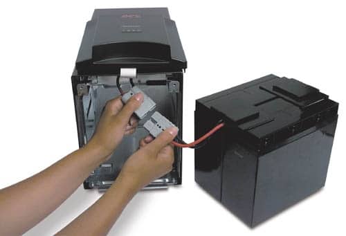 APC Smart-UPS XL 1000VA USB & Serial 230V No Battery Stekkerdoos - Afbeelding 2