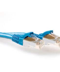 ACT Blauwe 2 meter SFTP CAT6A patchkabel snagless met RJ45 connectoren