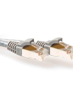 ACT Grijze 30 meter SFTP CAT6A patchkabel snagless met RJ45 connectoren