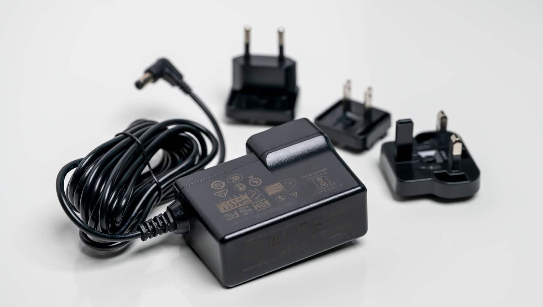 Humly Room Display Power supply netvoeding & inverter Binnen 24 W Zwart