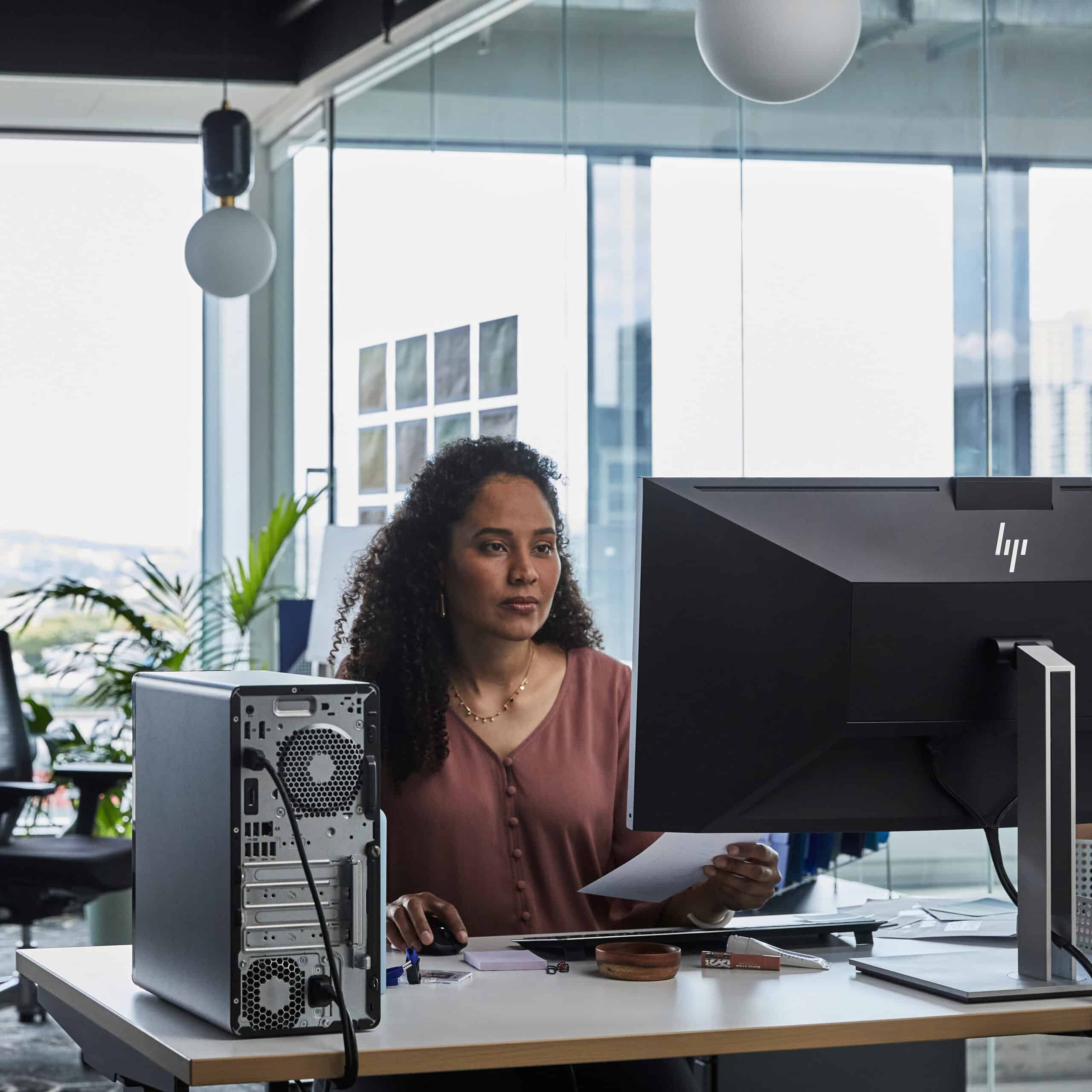 HP Elite 800 TWR G9R i5-14500 16GB DDR5512GB M.2 SSD Value W11 ProPro Sec 1YNoODD |NoBay 21Yr Warranty|3Yr Service Extension NBD Onsite1Yr Wolf Pro Security QWERTZ