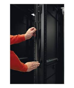 APC NetShelter SX 42U/48U afwerkingsset voor bays, zwart - Afbeelding 4