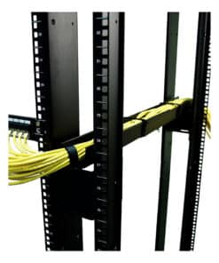 APC Horizontale kabelorganizer, zijkanaal verstelbaar van 18 naar 30 inch - Afbeelding 4