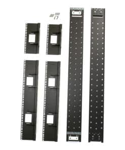 APC Set 750mm brede rails met uitsparingen voor NetShelter SX 48U