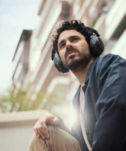 HP Poly Voyager Surround 85 UC USB-C-headset + USB-C/A-adapter + oplaadstandaard - Afbeelding 6