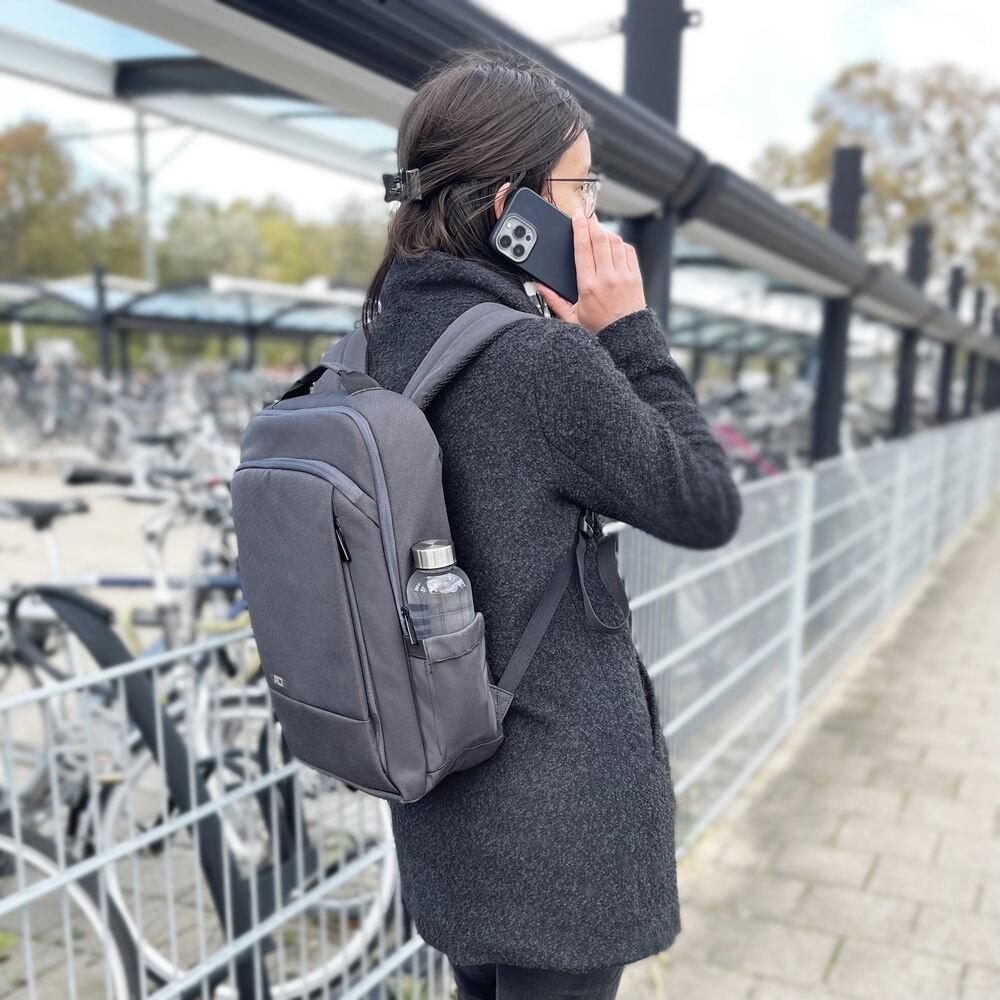 ACT Move rugzak voor laptops tot 15,6” gemaakt van gerecyclede plastic flessen - Afbeelding 5