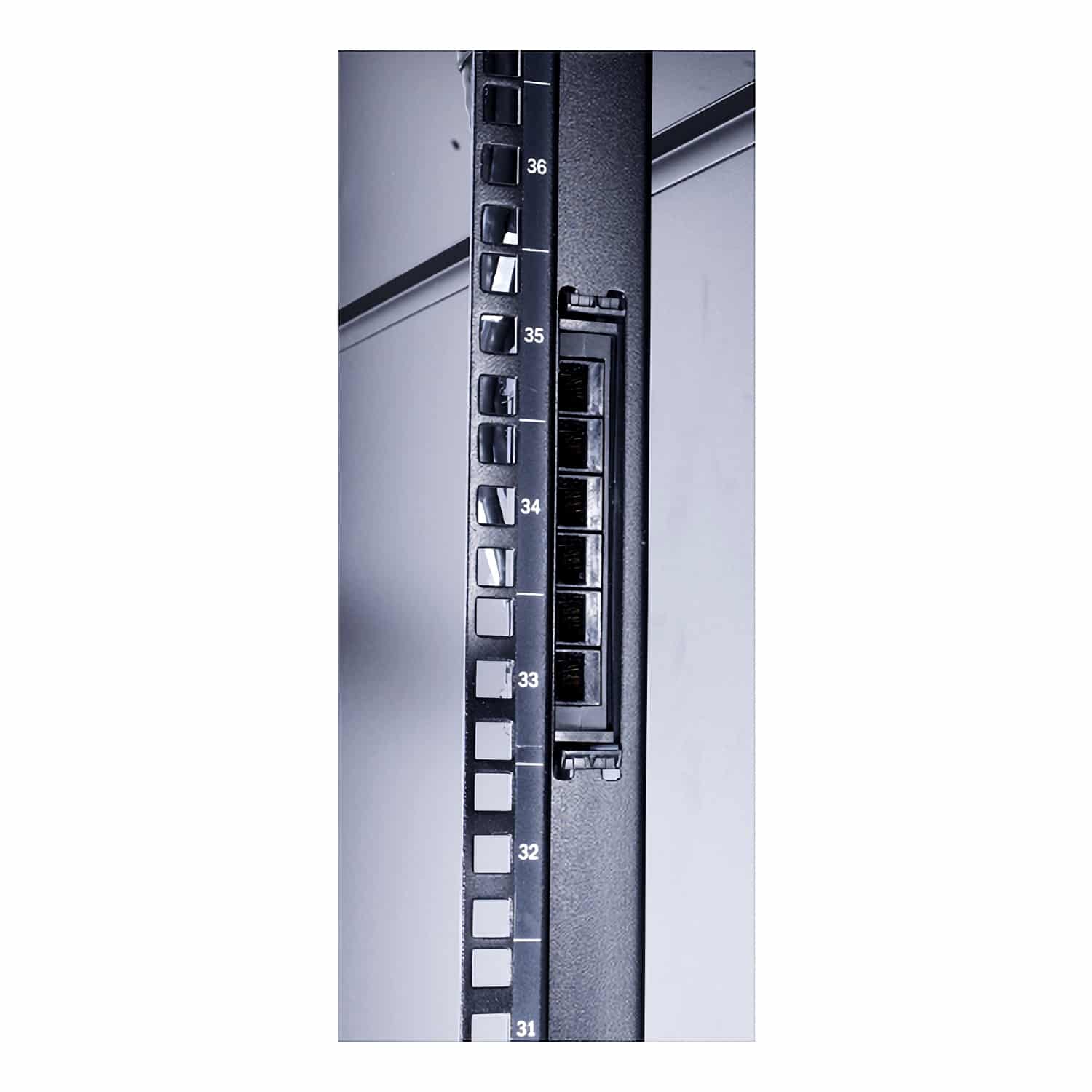 APC datadistributiekabel, CAT6 UTP CMR 6XRJ-45 zwart, 60ft (18,2 m) - Afbeelding 4