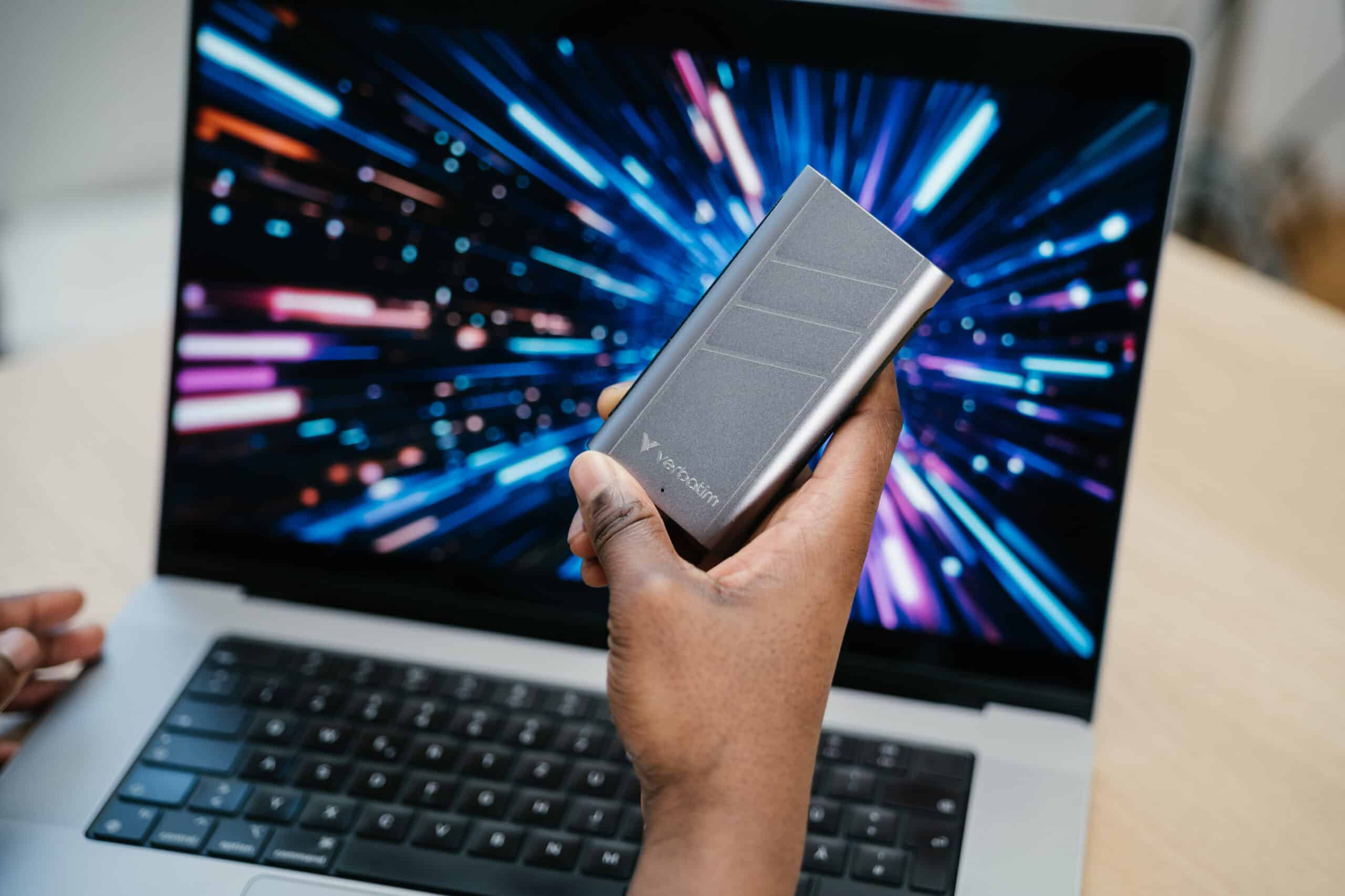 Verbatim TurboMetal SSD USB4 2TB USB Type-C USB4 Gen 2x2 Zilver - Afbeelding 2