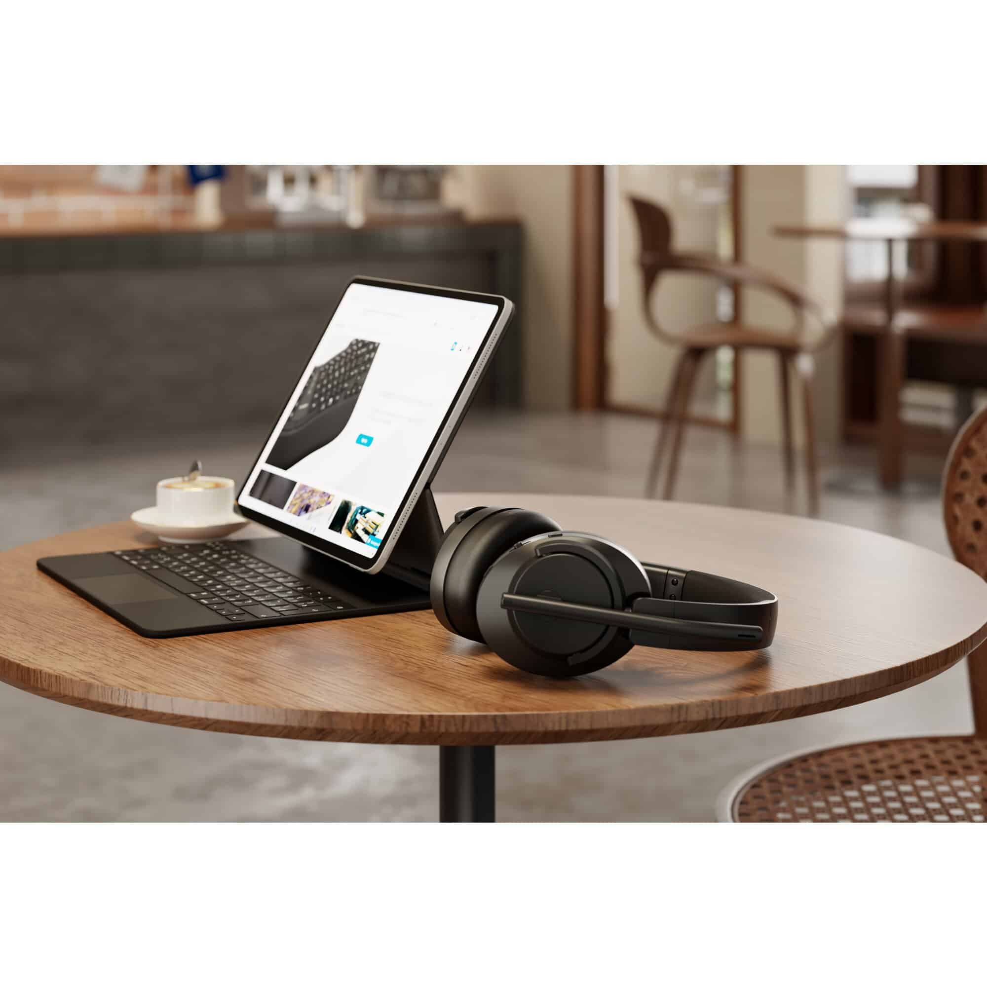 Kensington C3550 EQ Bluetooth Over‑Ear Headset - Afbeelding 3