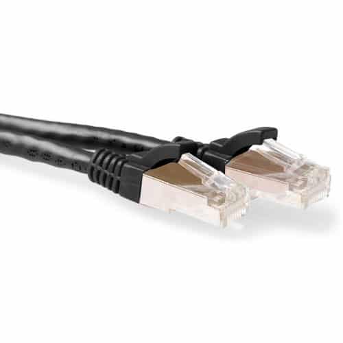 ACT Zwarte 2 meter LSZH SFTP CAT6A patchkabel snagless met RJ45 connectoren