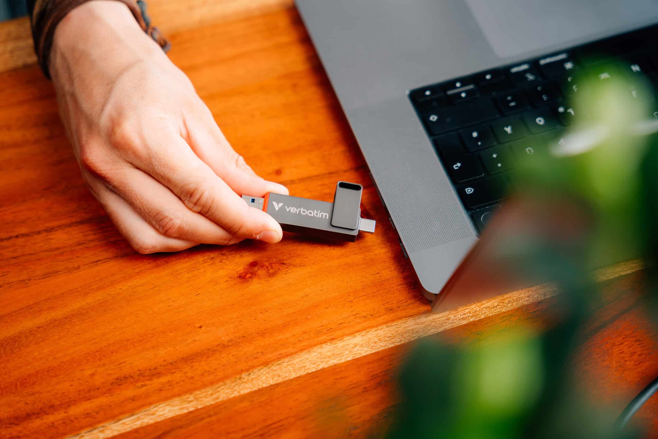 Verbatim Dual QuickStick USB flash drive 128 GB USB Type-A / USB Type-C 3.2 Gen 1 (3.1 Gen 1) Grijs - Afbeelding 3