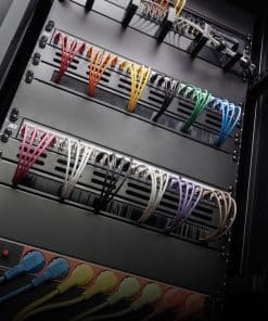 ACT Zwarte 2 meter LSZH S/FTP CAT6A slimline patchkabel snagless met RJ45 connectoren - Afbeelding 3