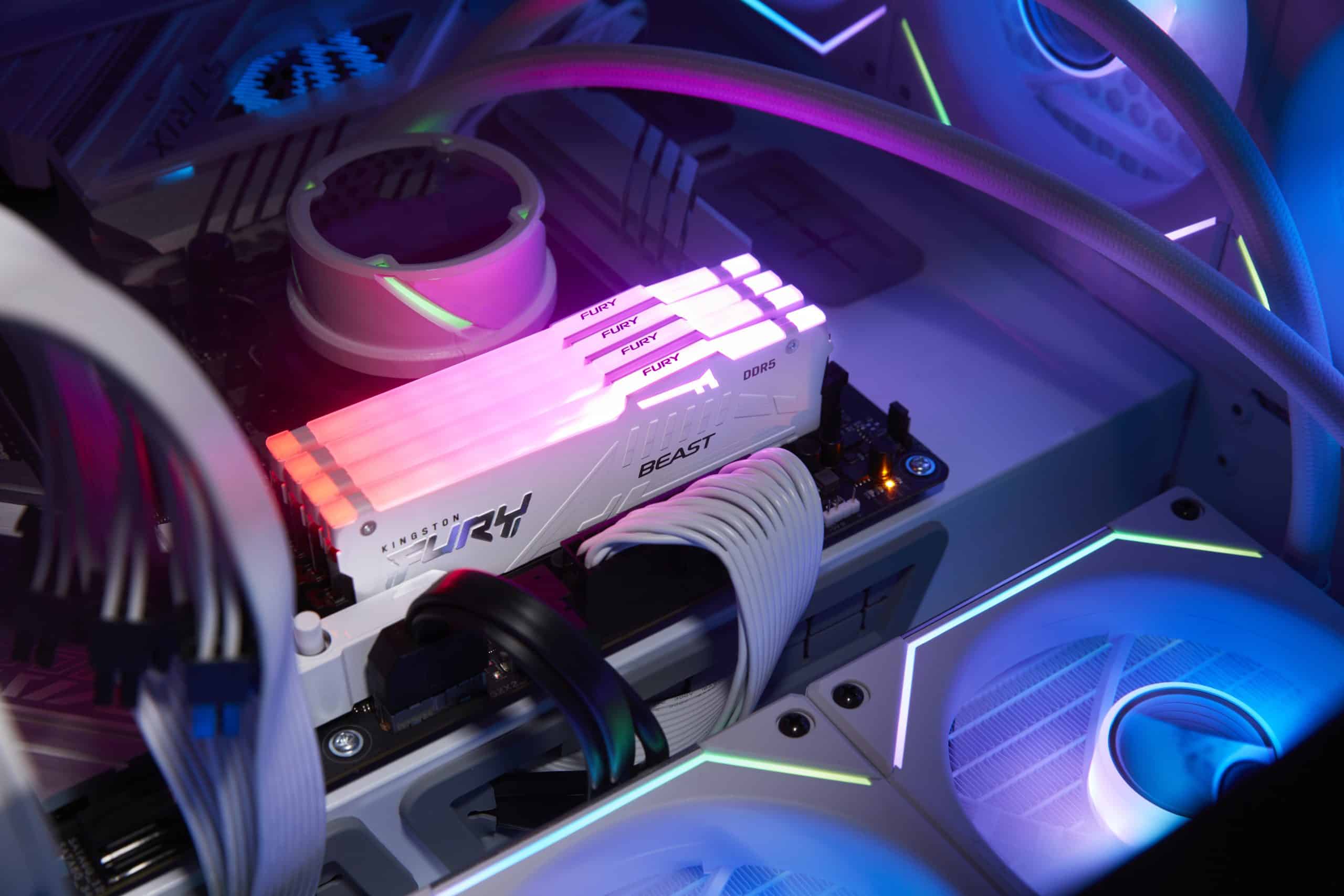 Kingston Technology FURY Beast 16GB 5600MT/s DDR5 CL36 DIMM White RGB EXPO - Afbeelding 7